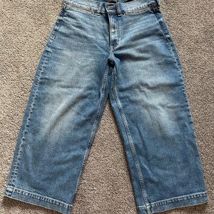 Banana republic high rise wide leg crop jeans size 29 petitte